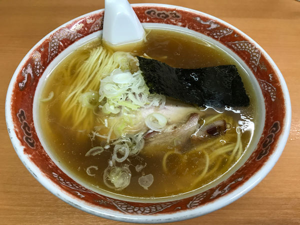 「支那ソバ　820円」@支那ソバ かづ屋の写真