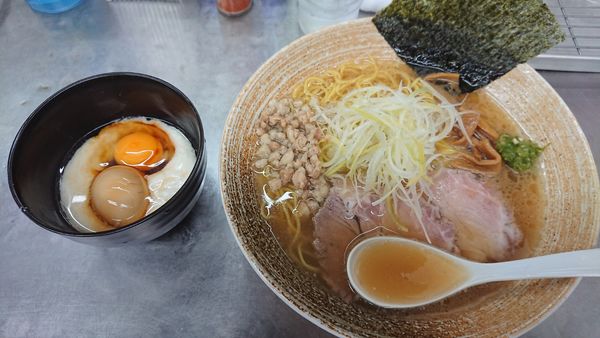 「虎河豚出汁濃厚ラーメン＋虎河豚白子ソースW」@覆麺 智の写真