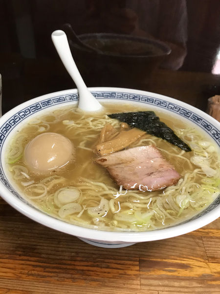 「味玉塩中華そば　大盛」@中華そば・つけめん 甲斐の写真