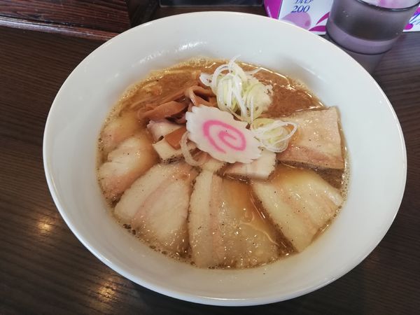 「バラ肉煮干中華そば　限定」@らーめん びし屋の写真