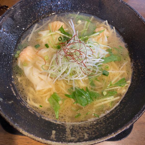 「花椒海老雲呑麺 880円」@麺らいけんの写真