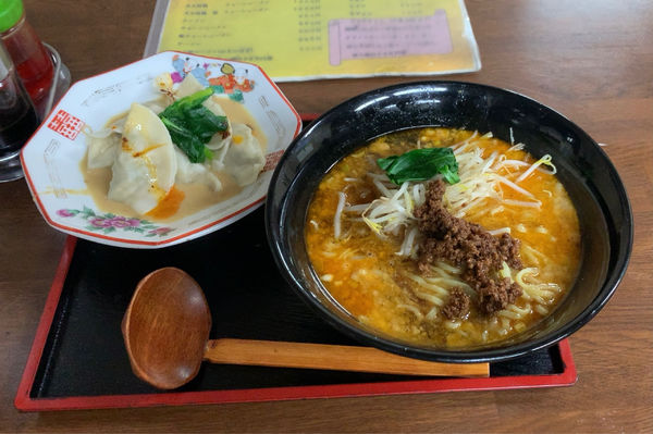 「タンタンメン中辛＋水ギョウザ」@タンタンメン天天‎の写真