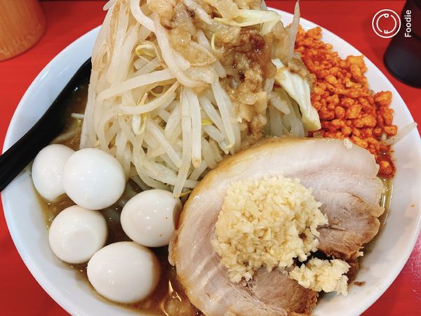 「ラーメン小＋うずら」@鷹の目 大宮店の写真