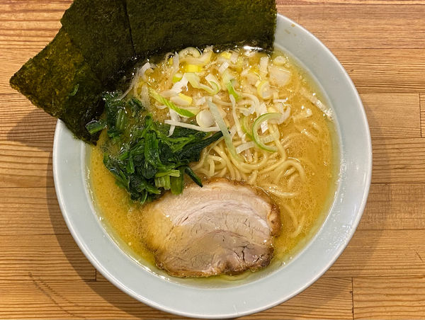 「豚骨ラーメン」@鶴一家の写真