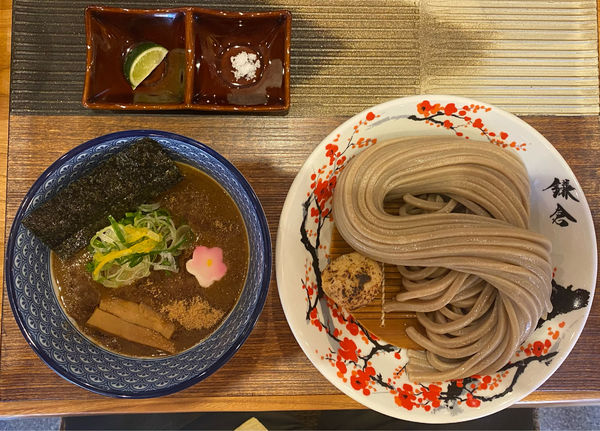 「濃厚豚骨魚介つけめん＋金華豚肉汁シウマイ」@中華蕎麦 沙羅善の写真