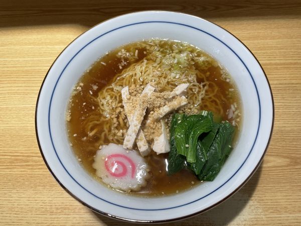 「鷄だしラーメン700円」@謹製担々麺 うさぎの写真