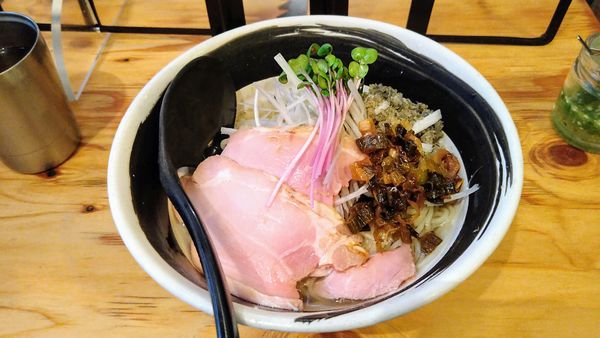 「【夏麺第2弾】冷たい煮干しラーメン(大)」@麺場 浜虎 横浜店の写真