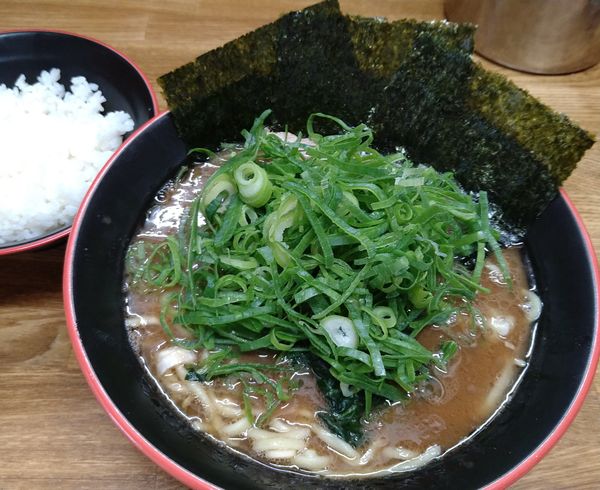 「京都九条ねぎラーメン ￥850」@麺家 紫極の写真