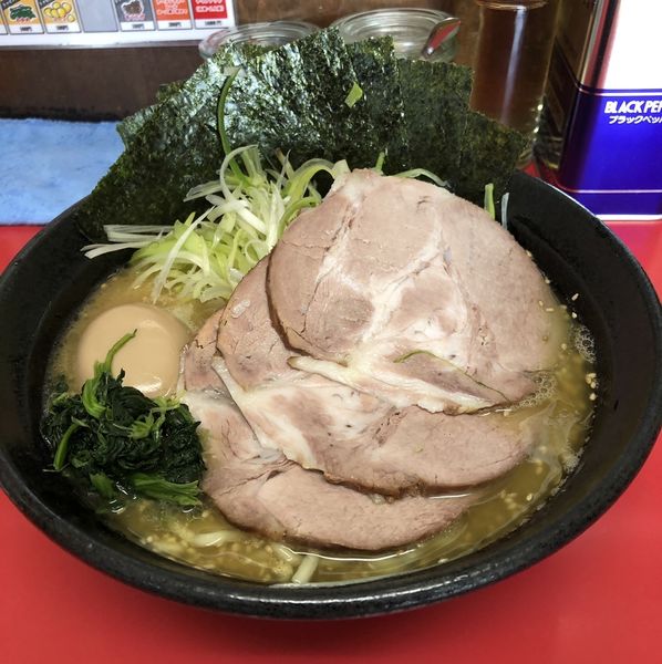 「得とくラーメン」@横浜家系  一二三家の写真