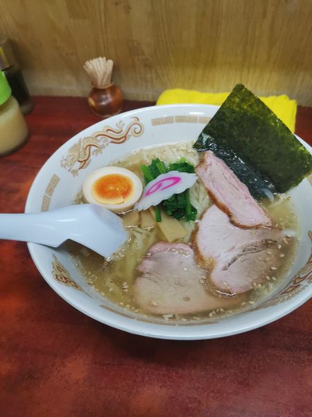 「塩ラーメン 800円」@白河中華そばの写真