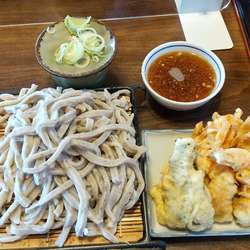 大盛り天そば(1150円)