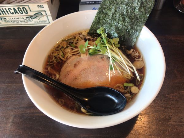 「醬油らーめん」@麺や まる喜の写真