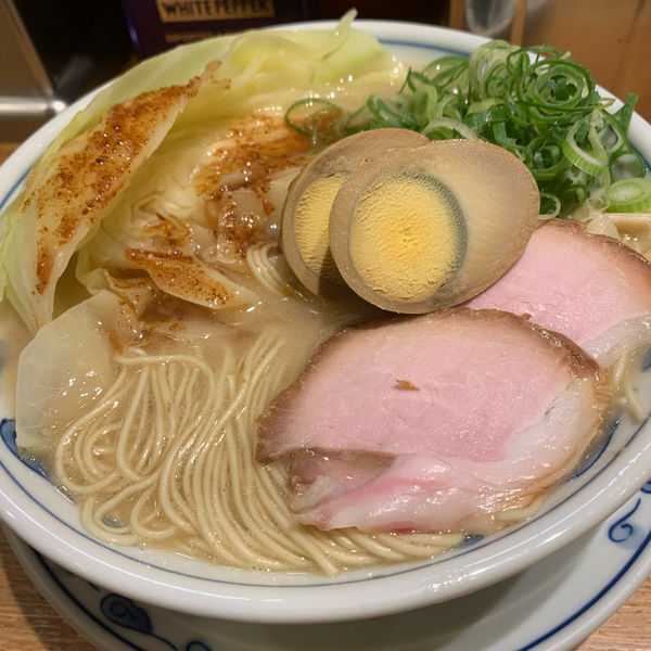 「キャベツ玉子」@らあめん 渋英の写真