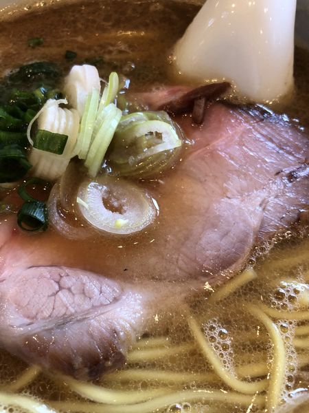 「豚骨そば」@麺尊RAGE RENEGADESの写真