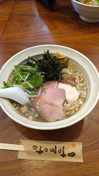 「煮干しそば+辣油海苔ごはん」@讃岐ラーメン 香麦の写真