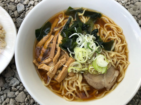 「ラーメン＋半炒飯セット　1000円」@中華料理 龍園の写真