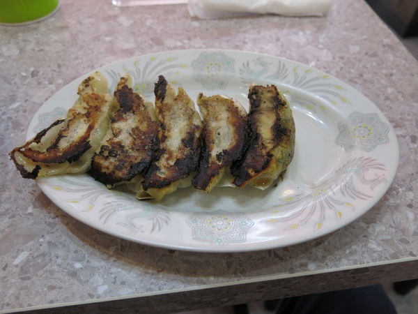 「餃子(5個)：300円」@チャイニーズ 千葉の写真