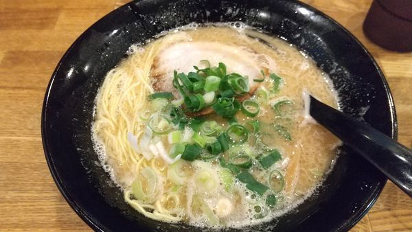 「無限ラーメン670円」@とんこつラーメン無極 西台の写真