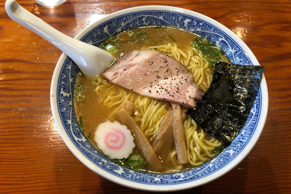 「中華そば(大)850円」@中華そば 青葉 狭山店の写真