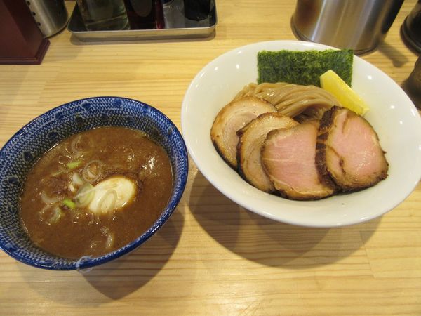 「味玉にぼとんつけ麺（９８０円）＋チャーシュー１５０円」@中華そば 貴将の写真