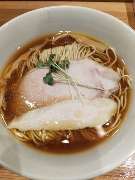 「醤油らーめん」@麺屋鈴春の写真