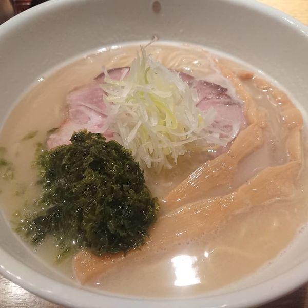 「鶏白湯塩ラーメン」@中華そば 桃李の写真