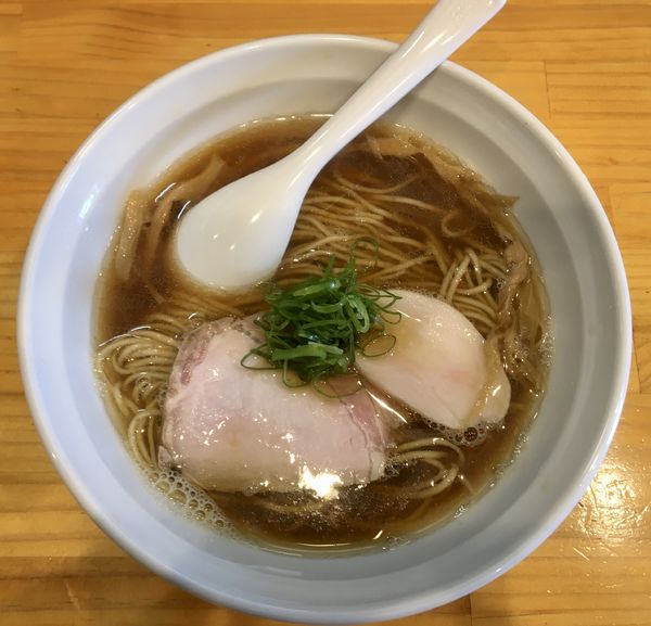 「醤油らーめん」@麺響万蕾の写真