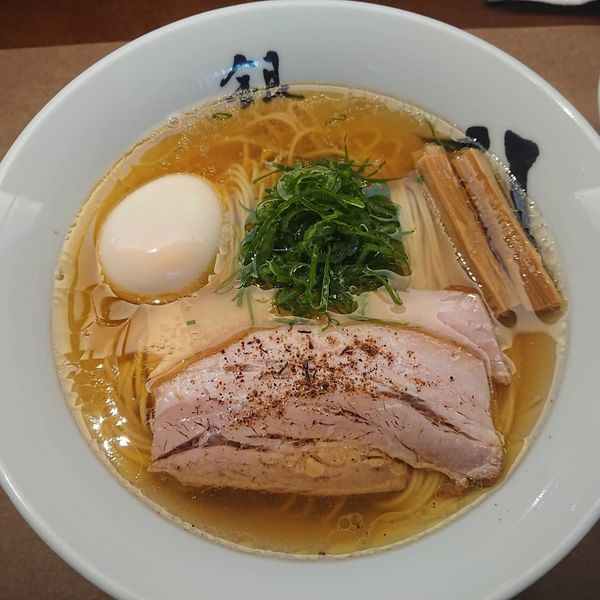 「特製中華そば」@中華そば 銀座 八五の写真