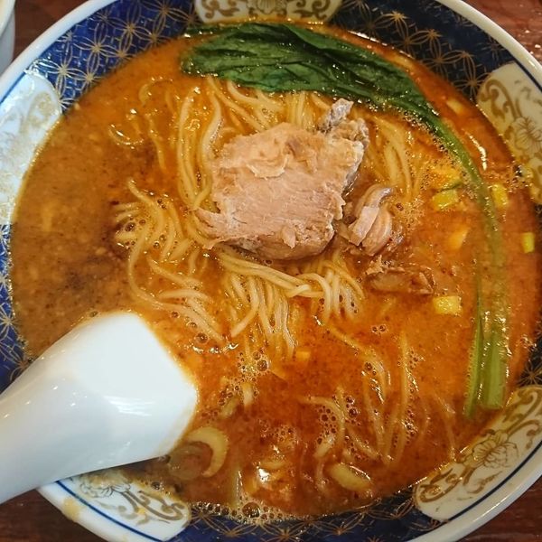 「だんだん麺」@支那麺 はしご 入船店の写真