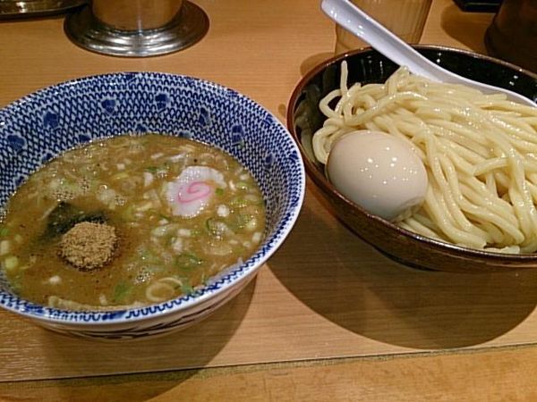 「味玉つけ麺」@六厘舎の写真