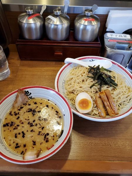 「東京豚骨つけ麺」@屯ちん 池袋西口店の写真