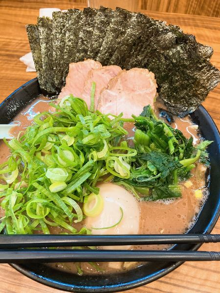 「特製ラーメン」@横浜家系らーめん 二代目 武道家の写真