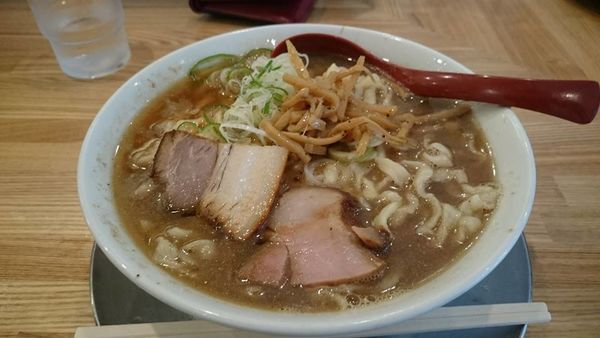 「煮干中華そば」@麺や 七彩 八丁堀店の写真