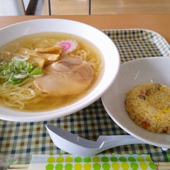 ピクニックコート ベイシア寄居北店の画像