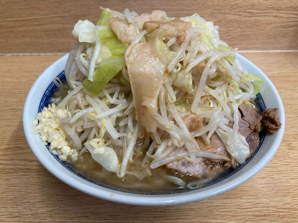 「ラーメン豚入り」@ラーメン二郎 栃木街道店の写真