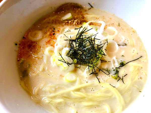 「鶏の白雪麺」@支那そば 天下ご麺 草津店の写真