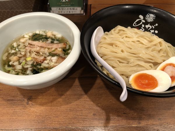 「塩たまつけ麺」@塩らーめん専門 ひるがお 大岡山店の写真