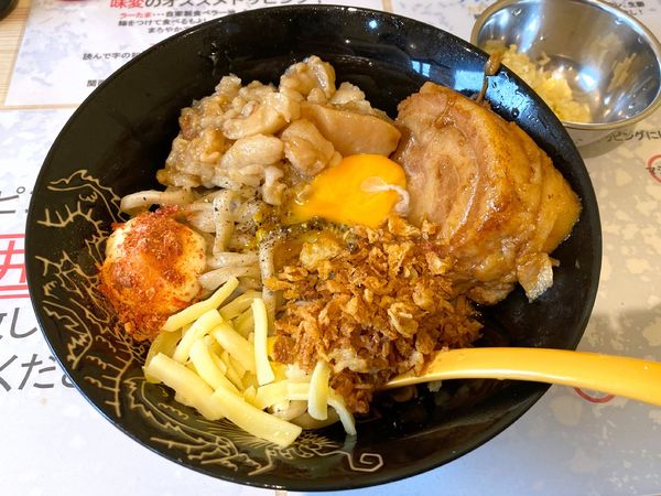 「まぜそば（並） ９００円」@まぜそば専門店 NANAKIの写真