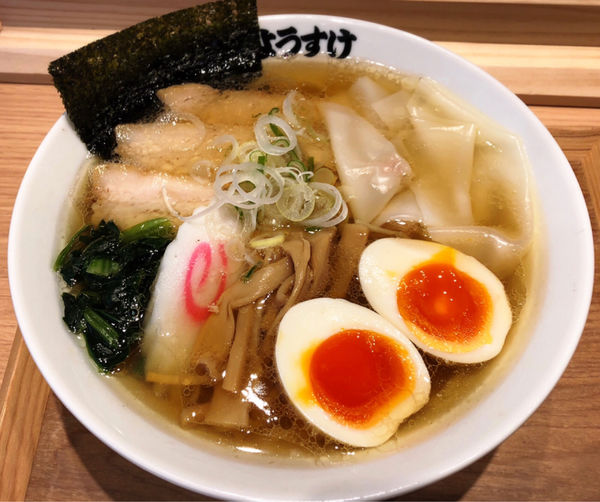 「【麺屋ようすけ】特製 しょうゆラーメン」@ラーメンWalkerキッチンの写真