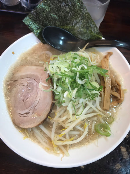 「醤油ラーメン　750円」@麺屋 祐 TASUKUの写真