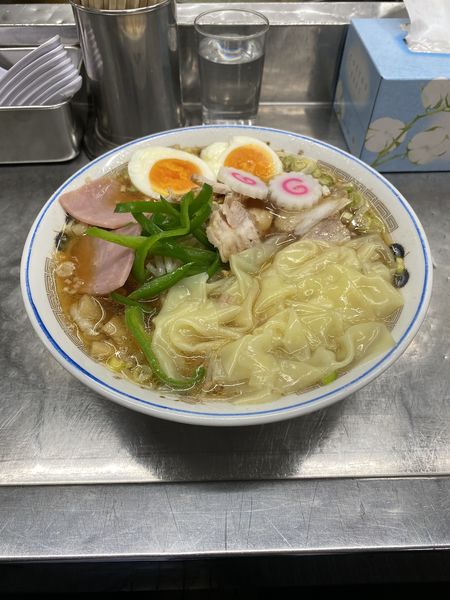 「五目チャーシューワンタンメン」@中華そば みたかの写真