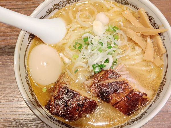 「神山ら～麺（中盛）」@麺屋武蔵 神山の写真