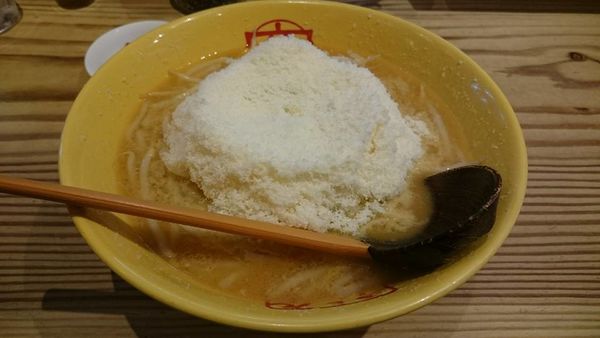 「究チーズラーメン」@九十九ラーメン 津田沼店の写真