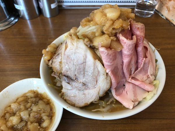 「ラーメン+豚増しMIX」@ラーメンの店 どでん 北浦和店の写真