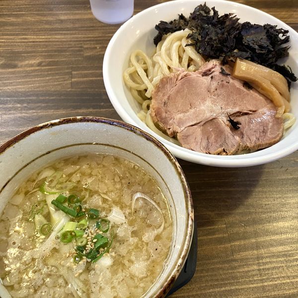 「背油と岩のりの塩つけ麺」@麺屋 くろまるの写真