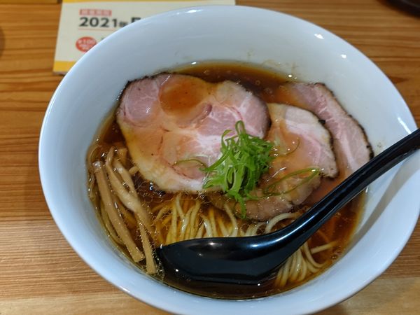 「地鶏醤油らぁ麺」@麺FACTORY JAWS 2ndの写真