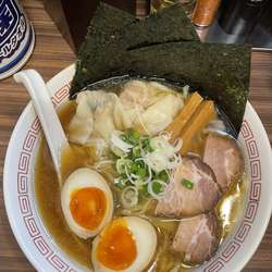 ラーメン全部のせ　大盛り