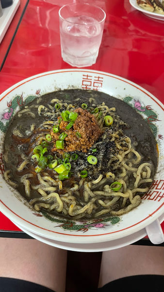 「黒ごま坦々麺」@聚幸園の写真