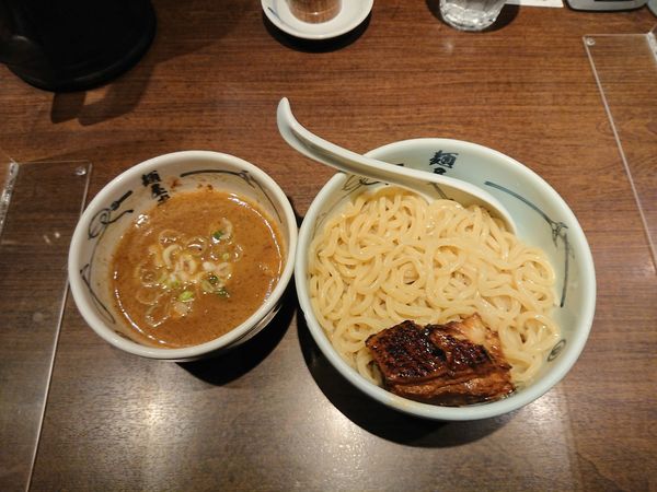 「濃厚つけ麺 ￥950(あつ盛り･大盛)」@麺屋武蔵 芝浦の写真