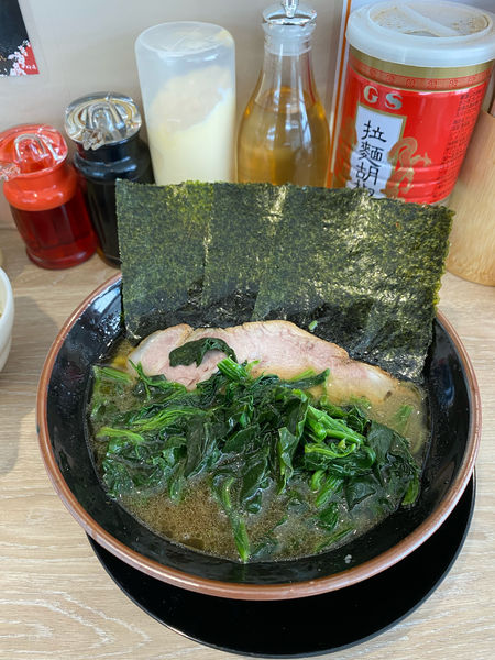 「ラーメン　ほうれん草増し」@ラーメン桜道の写真